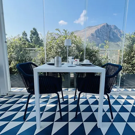Marina Boutique Bed & Breakfast